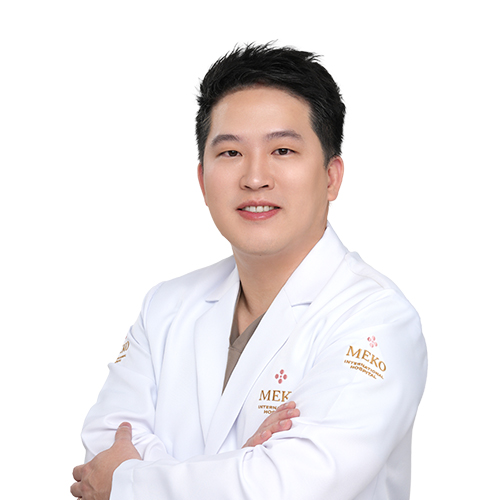 นายแพทย์วีรกานต์ สถิตนิรามัย (หมอกานต์) โรงพยาบาลเมโกะ